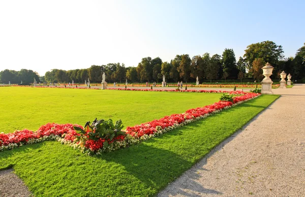 Пейзаж Нимфенбургского дворца — стоковое фото