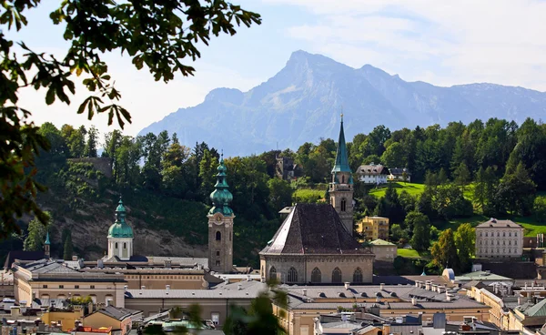 奥地利萨尔茨堡市鸟瞰图 — 图库照片
