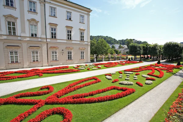 Palazzo Mirabell e giardino a Salisburgo — Foto Stock