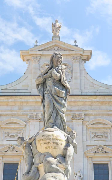 The Dome Cathedral in City Center of Salzburg — Stock Photo, Image