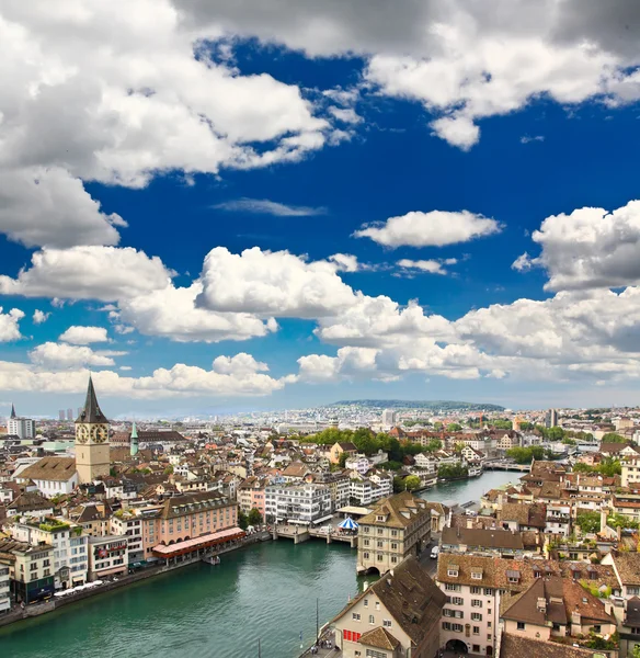 De luchtfoto van Zürich stadsgezicht — Stockfoto
