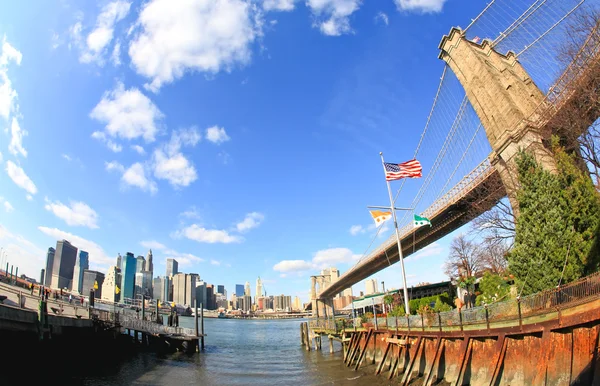 The Brooklyn bridge in New York City — Stock Photo, Image