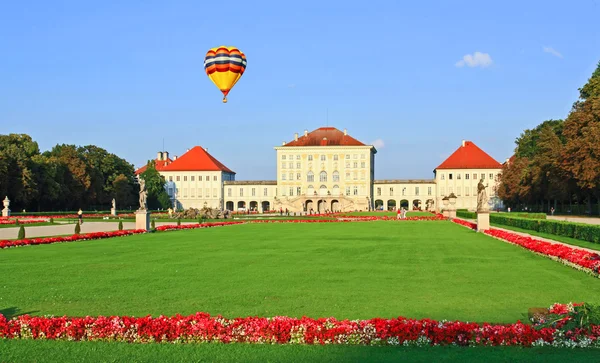 The royal garden at the Nymphenburg Palace — Stock Photo, Image