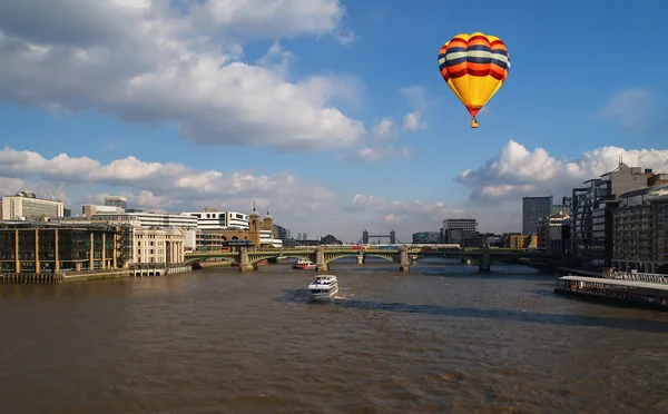 Luchtfoto van city of london — Stockfoto