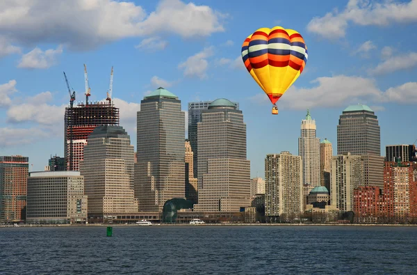 El horizonte del Bajo Manhattan — Foto de Stock