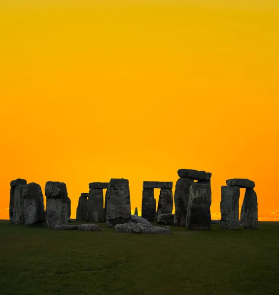 O famoso Stonehenge na Inglaterra — Fotografia de Stock
