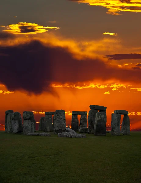 Le célèbre Stonehenge en Angleterre — Photo