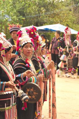 Festival akha salıncak