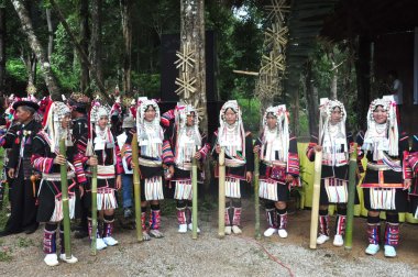 Festival akha salıncak