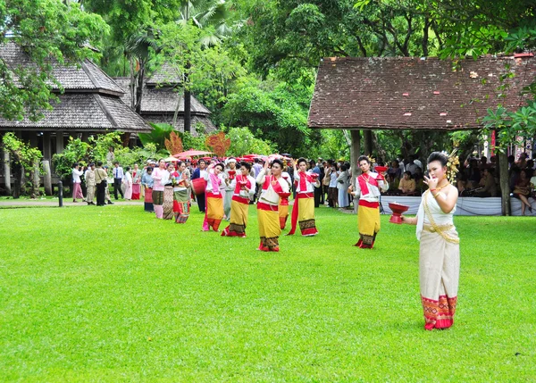 Événement traditionnel de Lanna native de Thaïlande — Photo