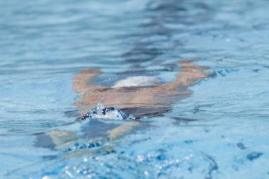 Kay: Dünya Su Sporları Şampiyonası - Erkekler 100m kelebek qualific. Michael phelps.