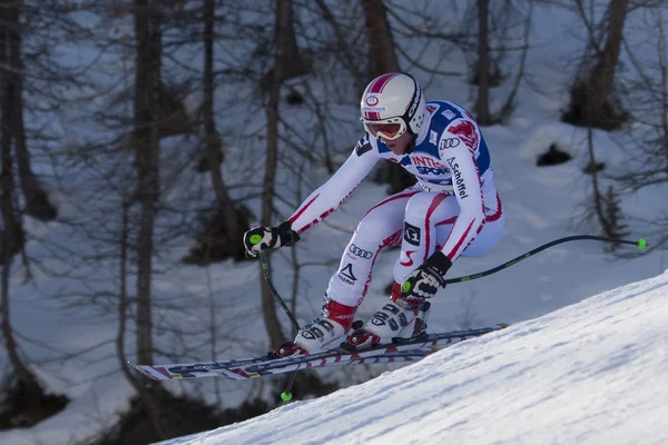 Andrea Fischbacher (AUT) durante il secondo allenamento ufficiale per la gara di discesa della Coppa del Mondo di sci alpino FIS — Foto Stock