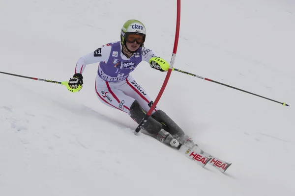 FRA: Esquí alpino Val D 'Isere Super Combined. Anna Fenninger —  Fotos de Stock