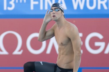 Kay: Dünya Su Sporları Şampiyonası - Erkekler 200m kelebek final. Michael phelps.