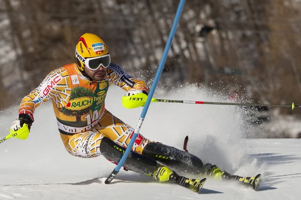 FRA: Alpejskie narciarstwo val d'isere slalom mężczyzn. cousineau julien. — Zdjęcie stockowe