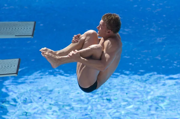 Div: sista 3m mäns dykning konkurrens. Chris colwill. — Stockfoto