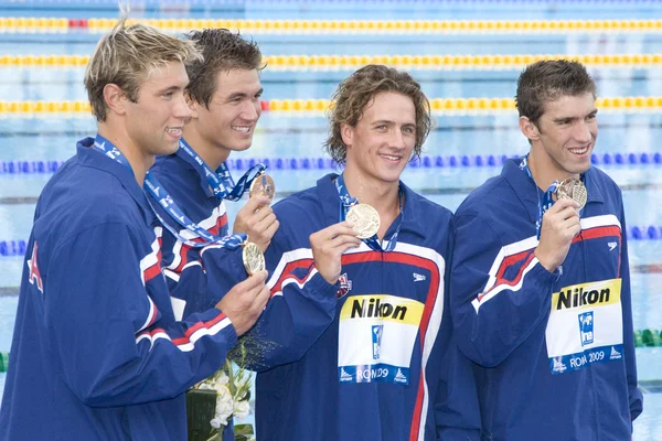 Schwimmen: Schwimm-WM - Finale über 4 x 100 m Freistil — Stockfoto