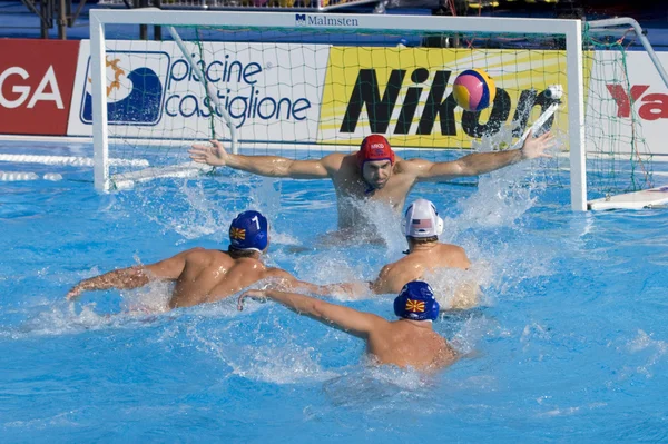 WPO : USA v Macédoine, 13ème championnat du monde de natation Rome 09 — Photo