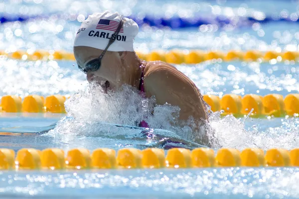 SWM: World zwemmen Championship - Womens 100m schoolslag — Stockfoto