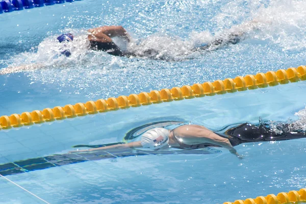 Schwimmen: Schwimmweltmeisterschaft - Frauen-Team 200m Freistil. ariana kukors — Stockfoto