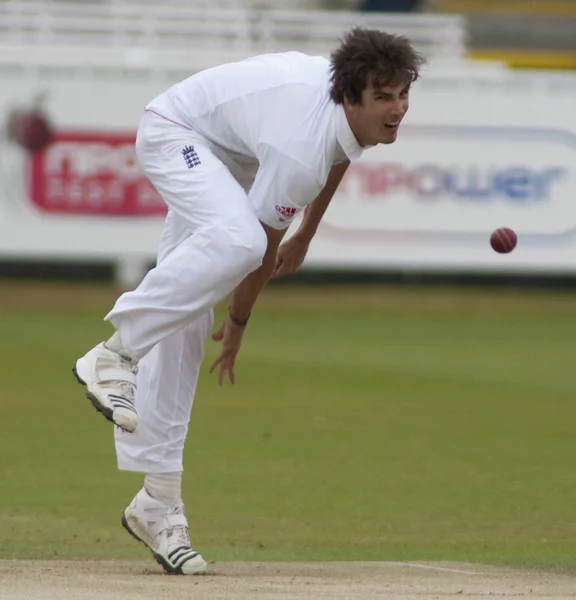 Cricket. England vs bangladesh 1st test dag 3. Steve finn — Stockfoto