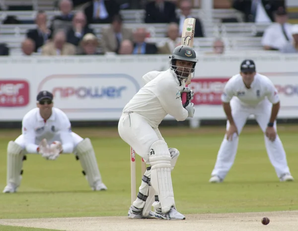 Cricket. England vs bangladesh 1st test dag 2. Tamim iqbal — Stockfoto