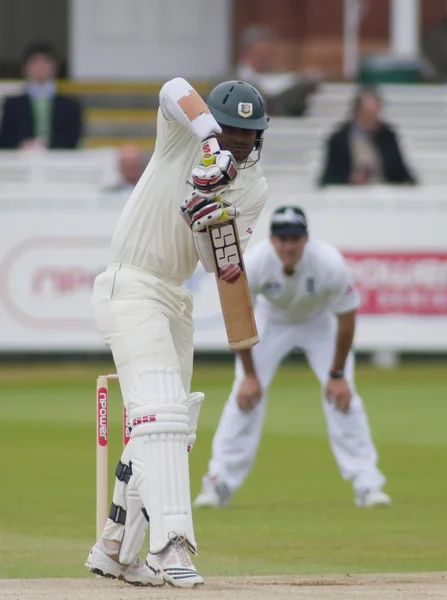 Cricket. Engeland vs bangladesh 1ste dag van de test 3. Junaid siddique — Stockfoto