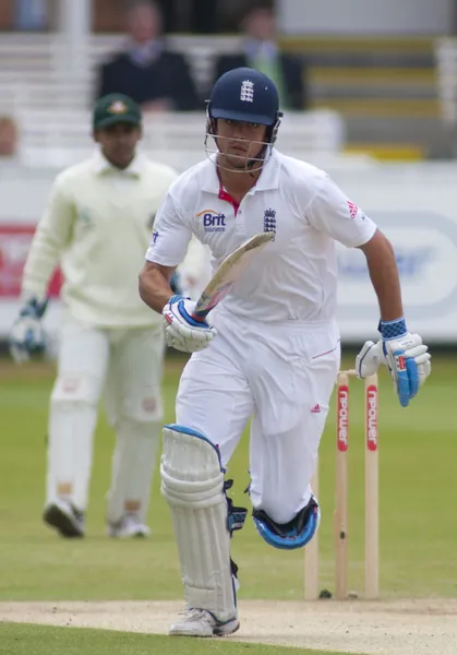 Cricket. Engeland vs bangladesh 1ste dag van de test 3. alaistair cook — Stockfoto