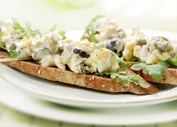 Egg salad with toast served on a plate — Stock Photo, Image