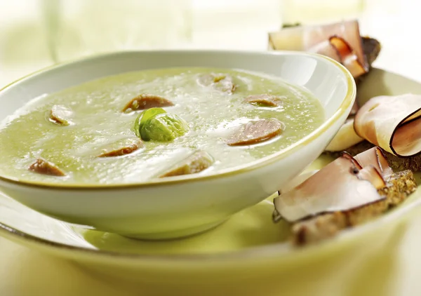 Pea soup with smoked sausage — Stock Photo, Image