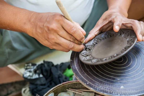 çanak çömlek Tay tarzında koh kret Adası Tayland at oyma el