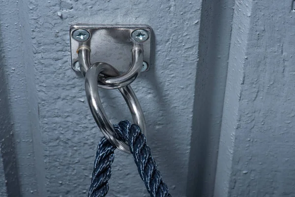 Blue Rope Going Stowage Bracket Ojn Wall — Stock Photo, Image