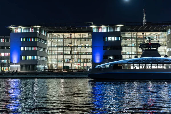 Gothenburg Sweden December 2021 Nighttime Photo Modern Offices Lindholmen Ferry — Fotografia de Stock