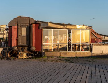 Helsingborg, İsveç - 17 Temmuz 2021: Molle Expressen restoranının dışı.