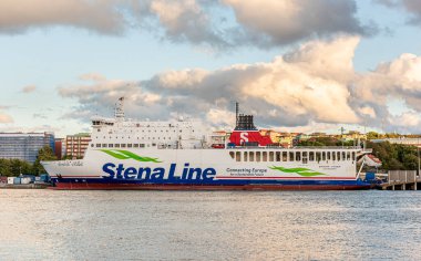 Göteborg, İsveç - 24 Ağustos 2020: Ro-Ro feribotu Stena Vinga Gothenburg limanında..