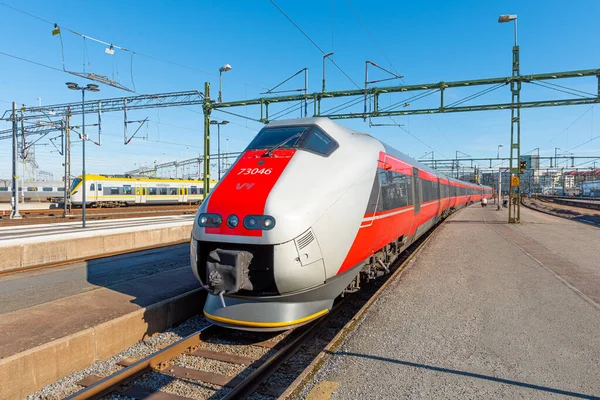 Gotemburgo Suecia Marzo 2022 Tren Llega Estación Central Gotemburgo — Foto de Stock