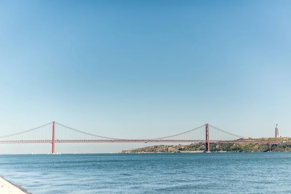 Lisboa Πορτογαλία Ιουλίου 2016 Γέφυρα Abril Μεταξύ Almada Και Λισσαβώνας — Φωτογραφία Αρχείου