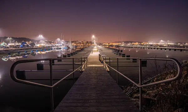 Gotemburgo Suecia Marzo 2022 Foto Nocturna Del Puerto Deportivo Vacío — Foto de Stock