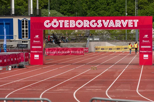 在Slottsskogsvallen运行的G Teborgsvarvet的完成区域 — 图库照片