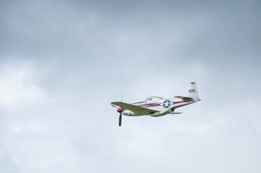 Göteborg, İsveç - 29 Ağustos 2009: Goteborg Hava Gösterisinde Kuzey Amerika Havacılık P-51D Mustang SE-BIL.