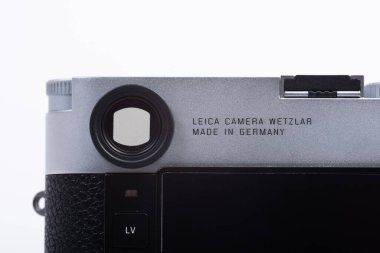 Göteborg, İsveç - Haziran 2019: Leica M10 gümüşünün ayrıntıları.