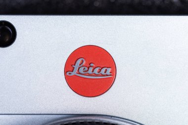 Göteborg, İsveç - Haziran 2019: Leica M10 gümüşünün ayrıntıları.