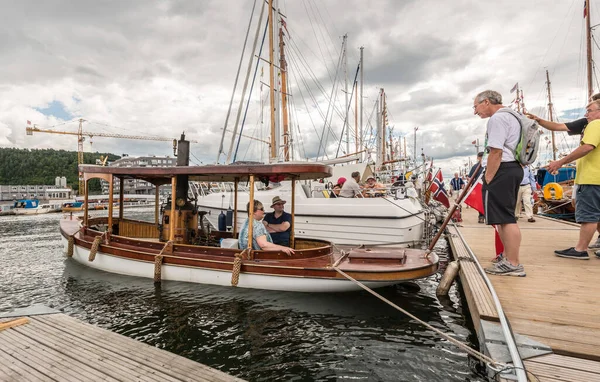 Oslo Noruega Julho 2014 Pequeno Barco Movido Vapor Madeira — Fotografia de Stock