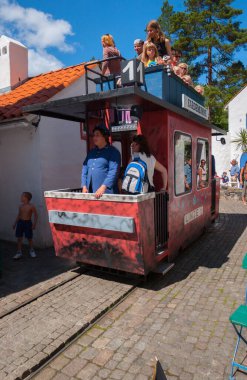 Kristiansand, Norveç - 10 Temmuz 2006: Norveç 'te Kakule Kasabası' nın tramvayı.