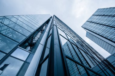 Göteborg, İsveç 7 Eylül 2007: Gothia Kulelerinin uzun cam ve çelik gökdelenlerine bakıyoruz