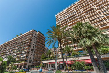 Monako, Monako - 08 Temmuz 2008: Princesse Grace Bulvarı 'ndaki lüks apartman evleri..