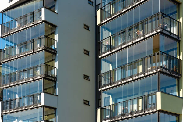 Varios Balcones Lado Soleado Edificio Apartamentos — Foto de Stock