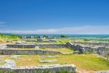 Hırvatistan 'ın Dalmaçya Hinterland kentindeki Bribirska Glavica (Varvarya) tarihi mekanı