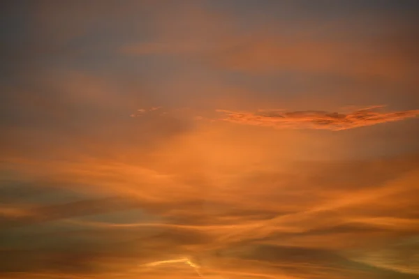 Fiery sky at dawn of the day — Stock Photo, Image