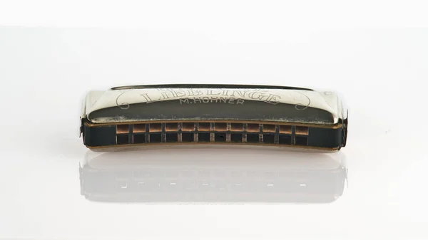 Old Classical Hohner Tremolo Harmonica — 스톡 사진